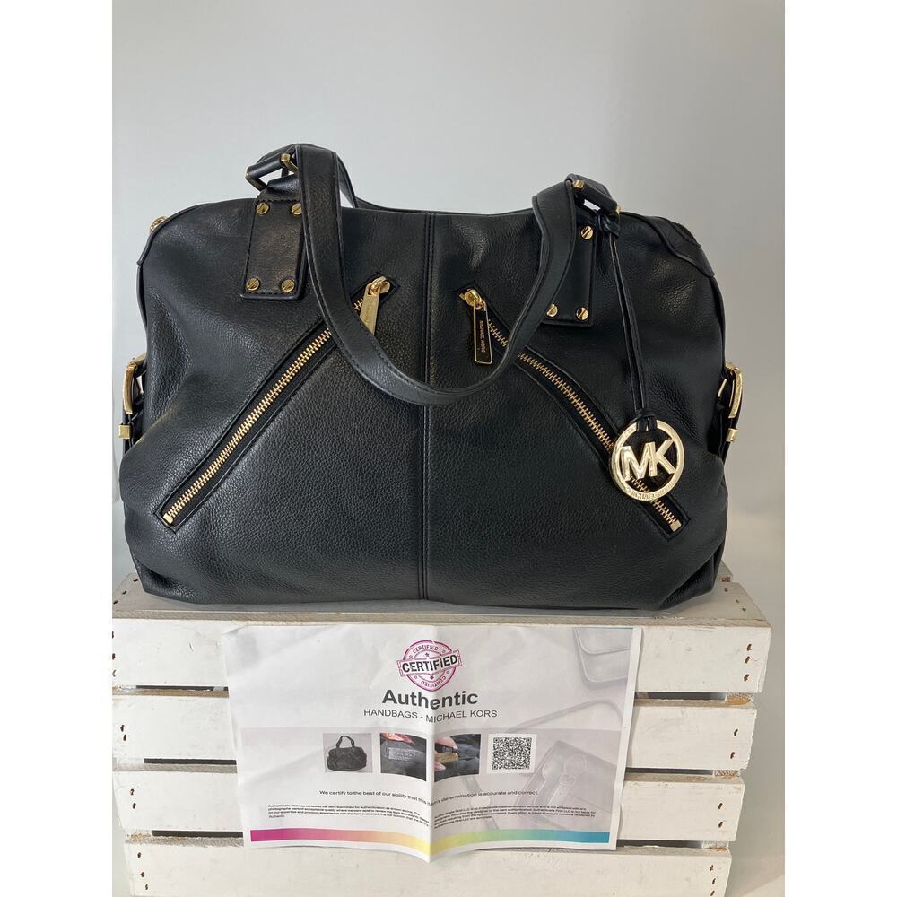 MICHAEL KORS, LARGE BLACK PEBBLED LEATHER WOMENS HADNBAG